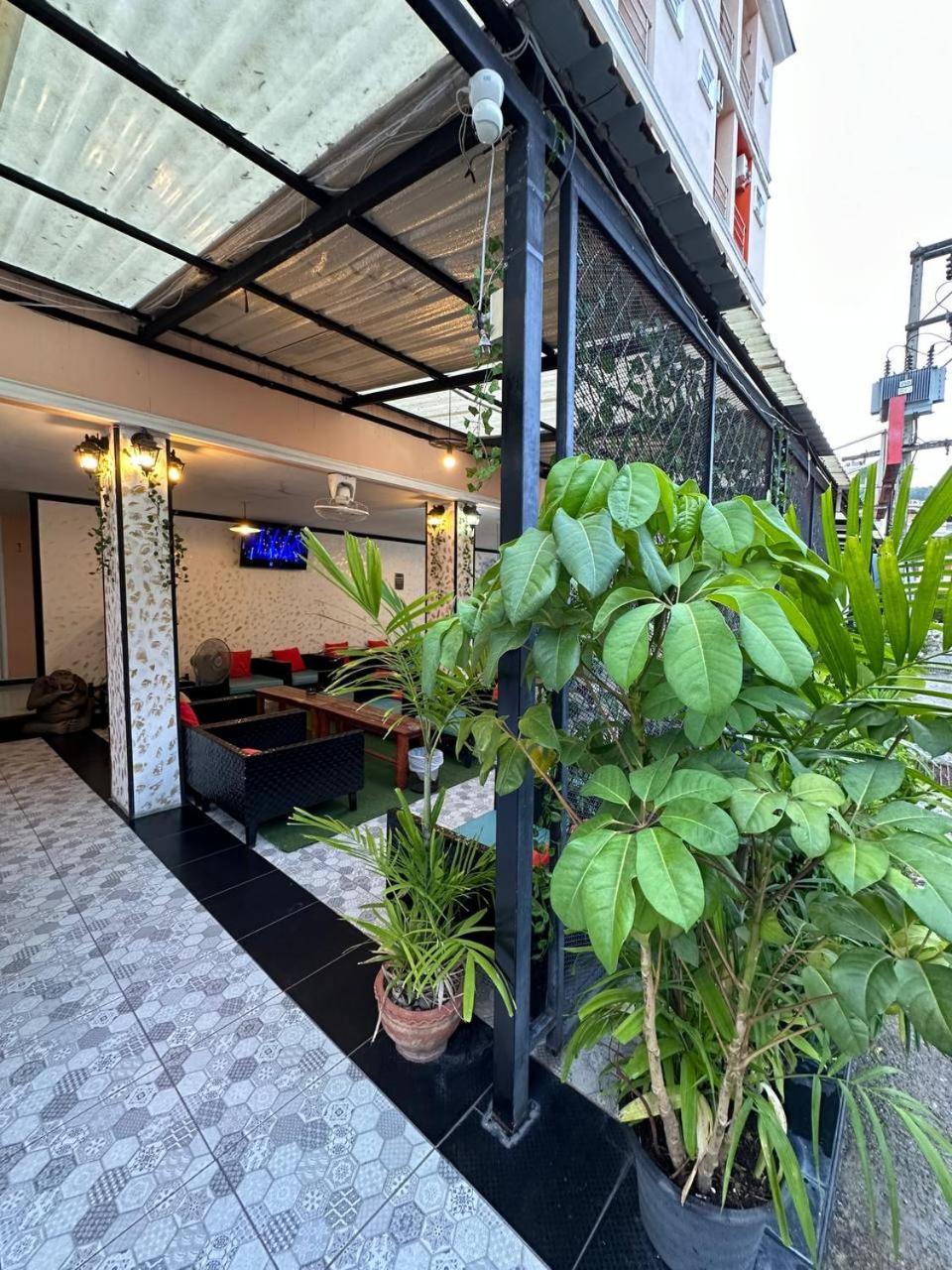 Blueskyhouse Patong Otel Dış mekan fotoğraf