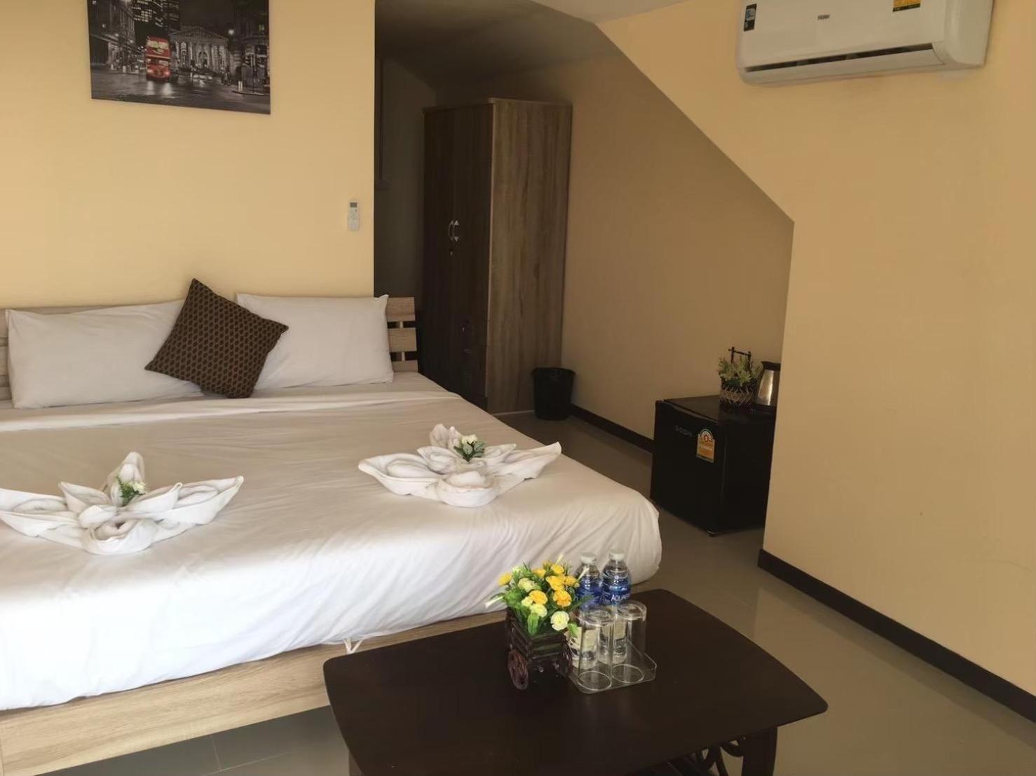 Blueskyhouse Patong Otel Dış mekan fotoğraf
